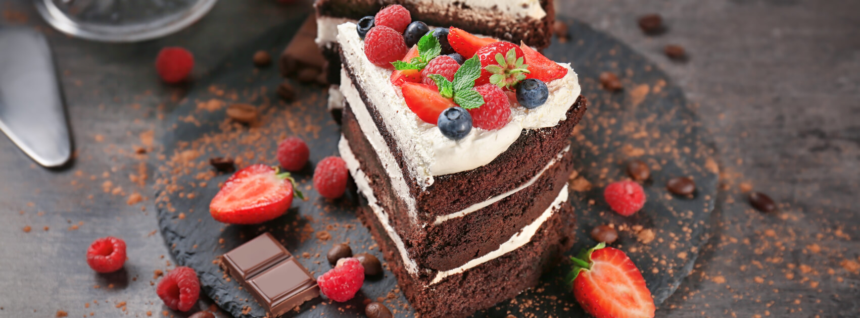 shutterstock-chocoalte-cake-2